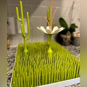 🌼Boon Bottle Dryer W/ Accessories🌼